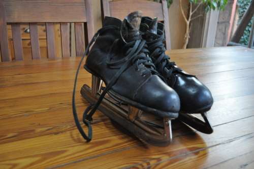 Vintage Ice Skates Made In Canada