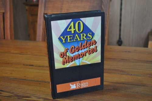 40 Years Of Golden Memories (4 Cassette Box Set)