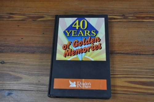 40 Years Of Golden Memories (4 Cassette Box Set)