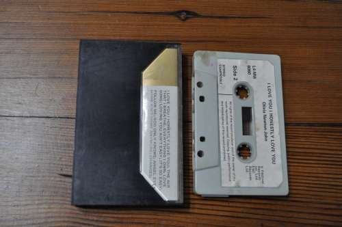 Olivia Newton-John - I Love You I Honestly Love You (Cassette)