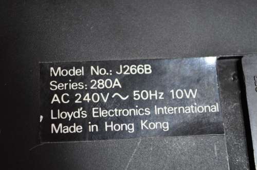 Vintage Lloyds Fm/Am Bedside Clock Radio