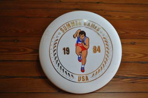 Vintage 1984 Summer Games USA Frisbee