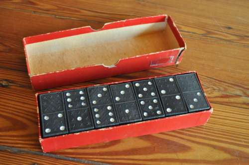 Vintage Good Win Dominoes Made In England