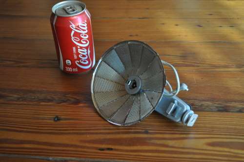 Vintage Lyon Folding Fan Flash