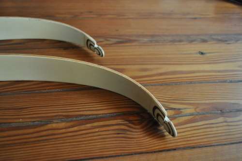 Vintage Les Howis Bow Selling As Is