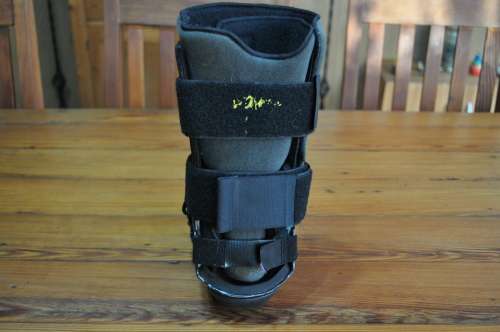 Childrens Walking Boot By Bledsoe Size XL