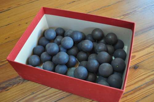 Pre Owned Squash Balls