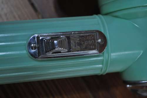 Vintage Battery Operated Hand Fan Light