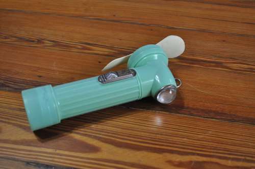 Vintage Battery Operated Hand Fan Light