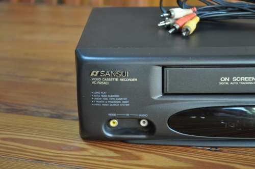 Sansui VHS Video Cassette Recorder (no remote)