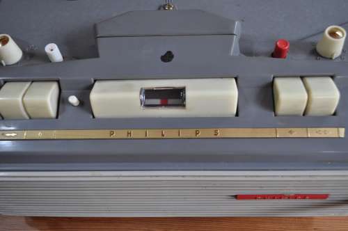 Phillips Tube Reel To Reel 4 Track Tape Recorder (selling as is)