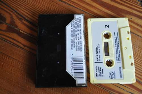 Fats Domino - 16 Great Tracks (Cassette)