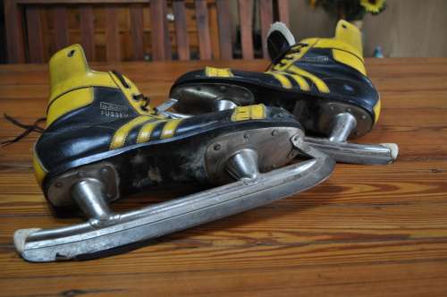 Vintage Adidas Fussen Hockey Ice Skates