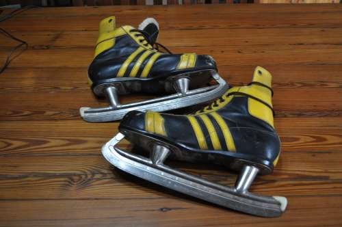 Vintage Adidas Fussen Hockey Ice Skates