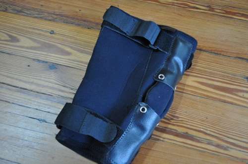 Knee Brace With Dual Hinges (size medium)