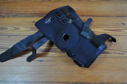 Knee Brace With Dual Hinges (size medium)