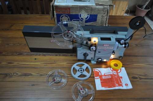 Eumig 8mm Film Projector Tested And Working