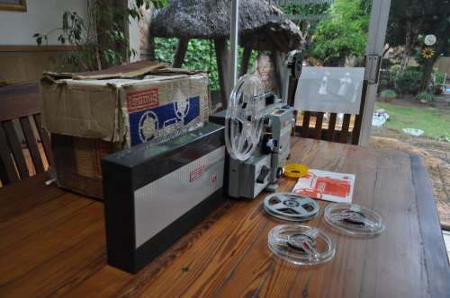 Eumig 8mm Film Projector Tested And Working
