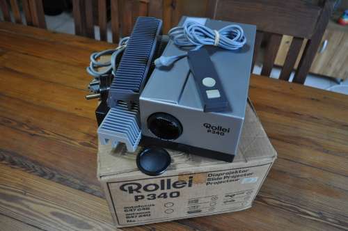 Vintage Rollei Slide Projector With Remote Working