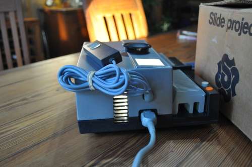Vintage Rollei Slide Projector With Remote Working