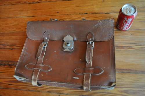 Vintage Leather School Case (Missing Handle)