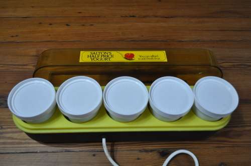 Vintage Salton Yogurt Maker