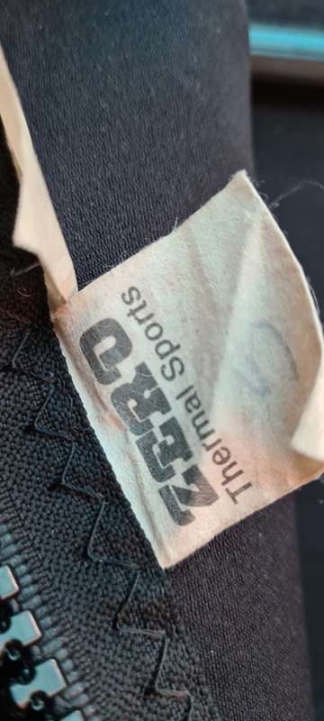 Zero Wetsuit 5 Size Small 5mm