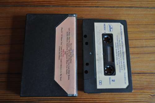Kevin Rowland And Dexys Midnight Runners - Too-Rye-Ay (Cassette)