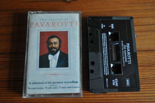 Pavarotti - The Essential (Cassette)