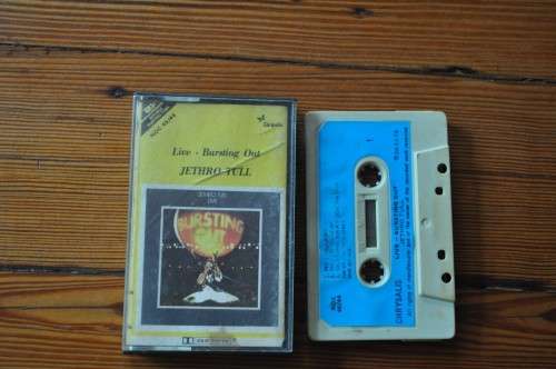 Jethro Tull - Live : Bursting Out (Cassette)