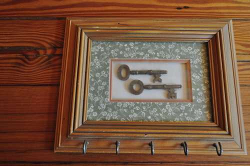 Vintage Wall Mount Key Holder