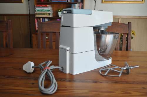 Kenwood Chef Mixer Model A701A