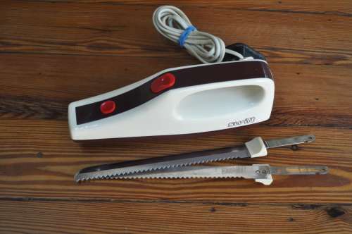 Vintage Swift Electric Bread Meat Knife