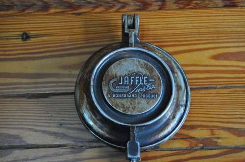 Vintage Jaffle Maker
