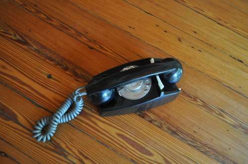 Vintage Dial Phone (please read)