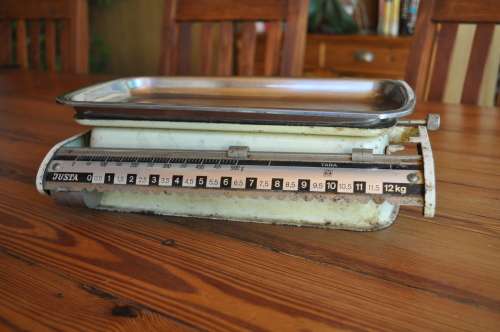 Vintage Justa Kitchen Scale
