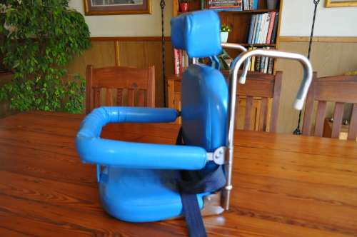 Vintage 1970s Hanging Kids Car Seat