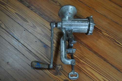 Vintage Spong No 8 Meat Grinder