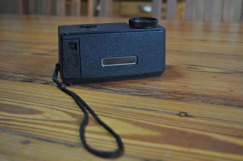 Vintage Kodak Instamatic 44 Film Camera