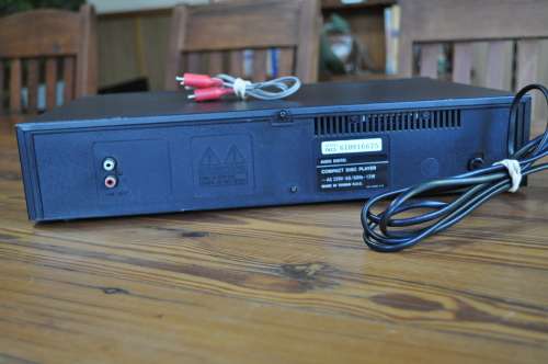 Vintage Aim Cd Player