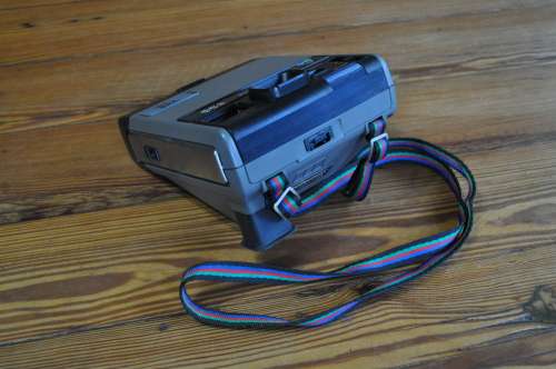 Vintage Kodak 920 Instant Camera (selling as is)