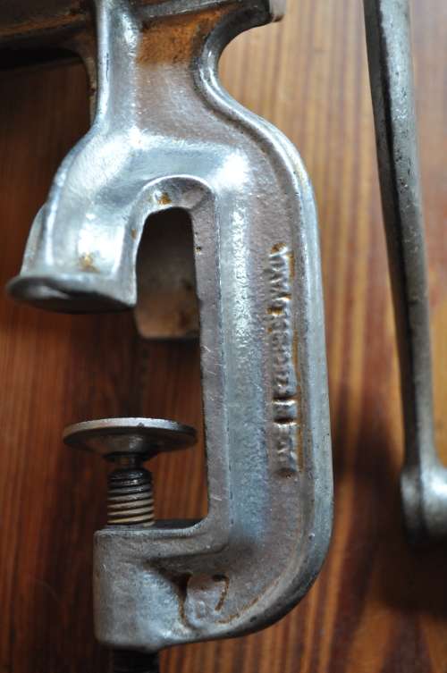Vintage Hand Crank Meat Grinder No 5