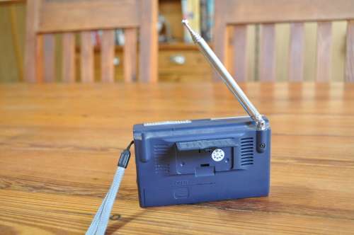 Design Go 10 Band Fm/Am Portable Pocket Radio