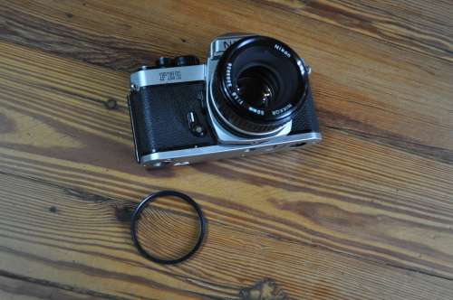 Nikon FE2 35mm Film Camera Lens Nikon 50mm 1:1.8