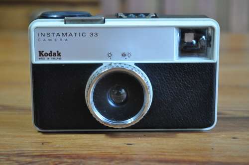 Vintage Kodak Instamatic 133 X 35mm Film Camera