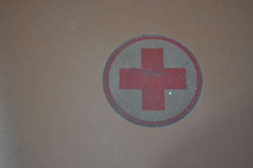 Vintage Vinyl Carry Bag With Red Cross