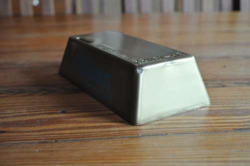 Vintage Barclays Bank 1980s Gold Bar Money Box (please read)