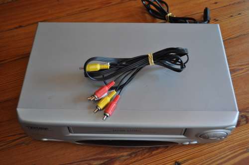 Sansui Stereo VHS Video Cassette Player