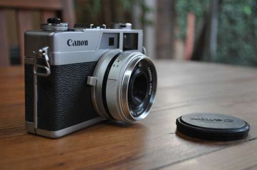Vintage Canon Canonet 28 Film Camera Lens 40mm