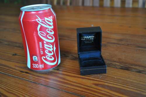 Amanda Appleby Jewelry Ring Box